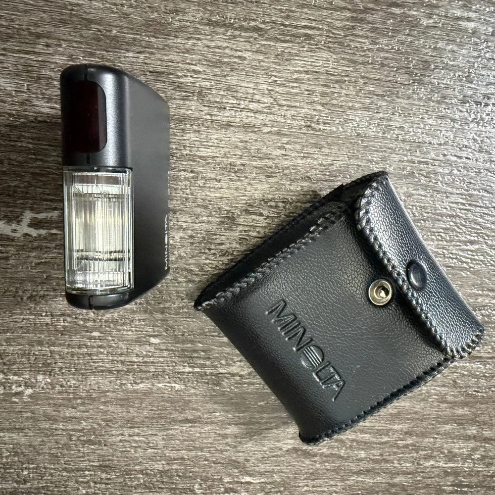 Minolta Program D 314i Flash Unit Vintage Camera Accessory Pouch Shoe Mount